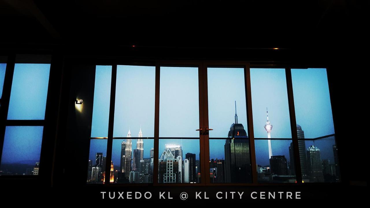 Tuxedo Kl No.1 Rooftop Pool W Skyscraper Views Hotel Kuala Lumpur Esterno foto